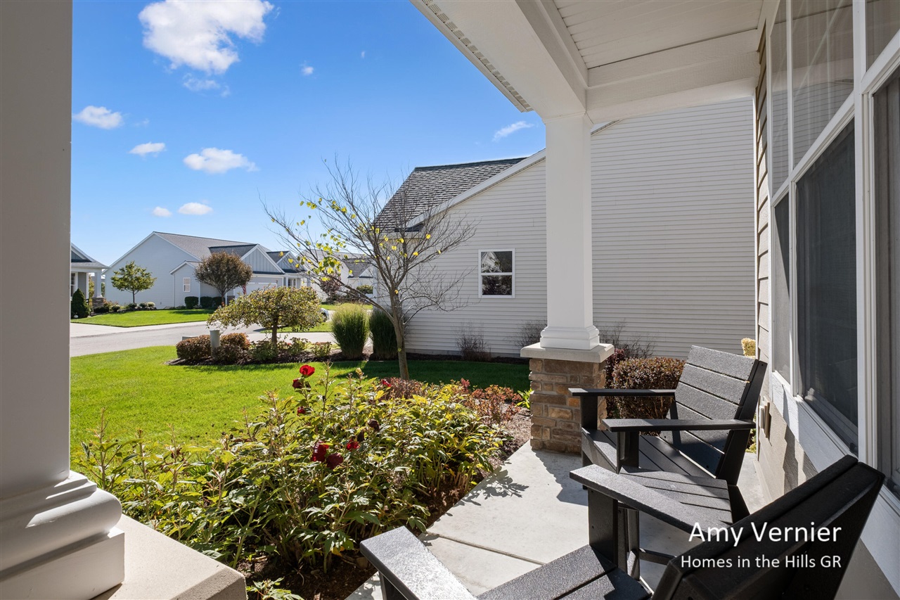 Photo 3 of Condo for sale at 5591 Nightfall Ct, Belmont, MI 49306 | MLS# 70561880 | Listing updated on 2026-10-02