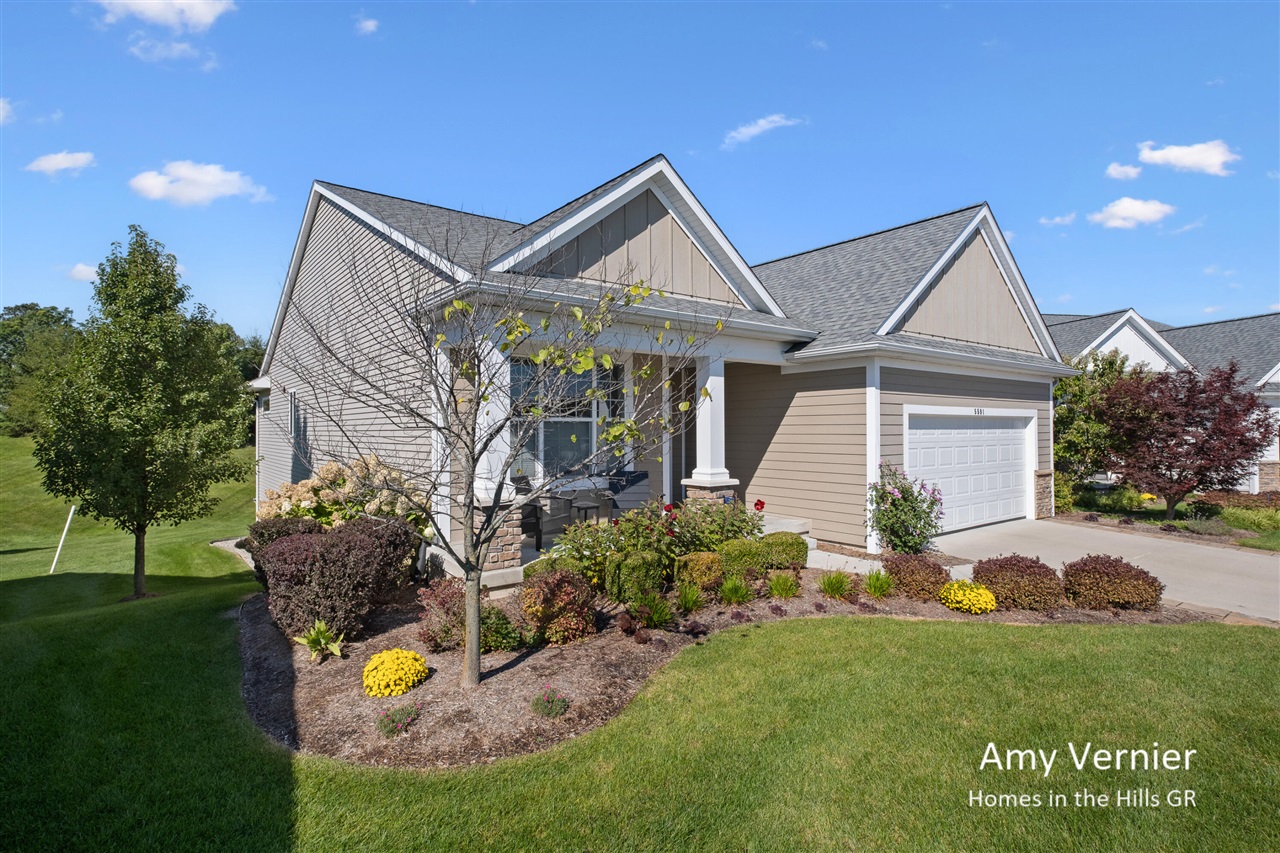 Photo 4 of Condo for sale at 5591 Nightfall Ct, Belmont, MI 49306 | MLS# 70561880 | Listing updated on 2026-10-02