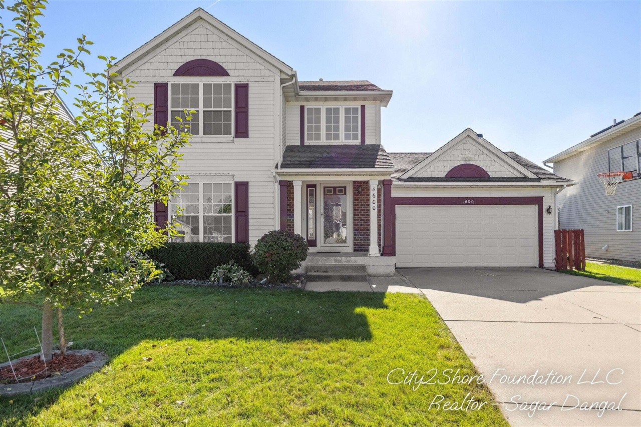 Single family home for sale at 4600 Country Hl Dr, Grand Rapids, MI 49512 | MLS# 70561896