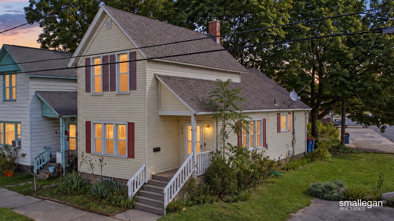 Photo 1 of Sale Pending at 550 Milwaukee Ave, Grand Rapids, MI 49504 | MLS# 70561901 | Listing updated on 2026-10-05