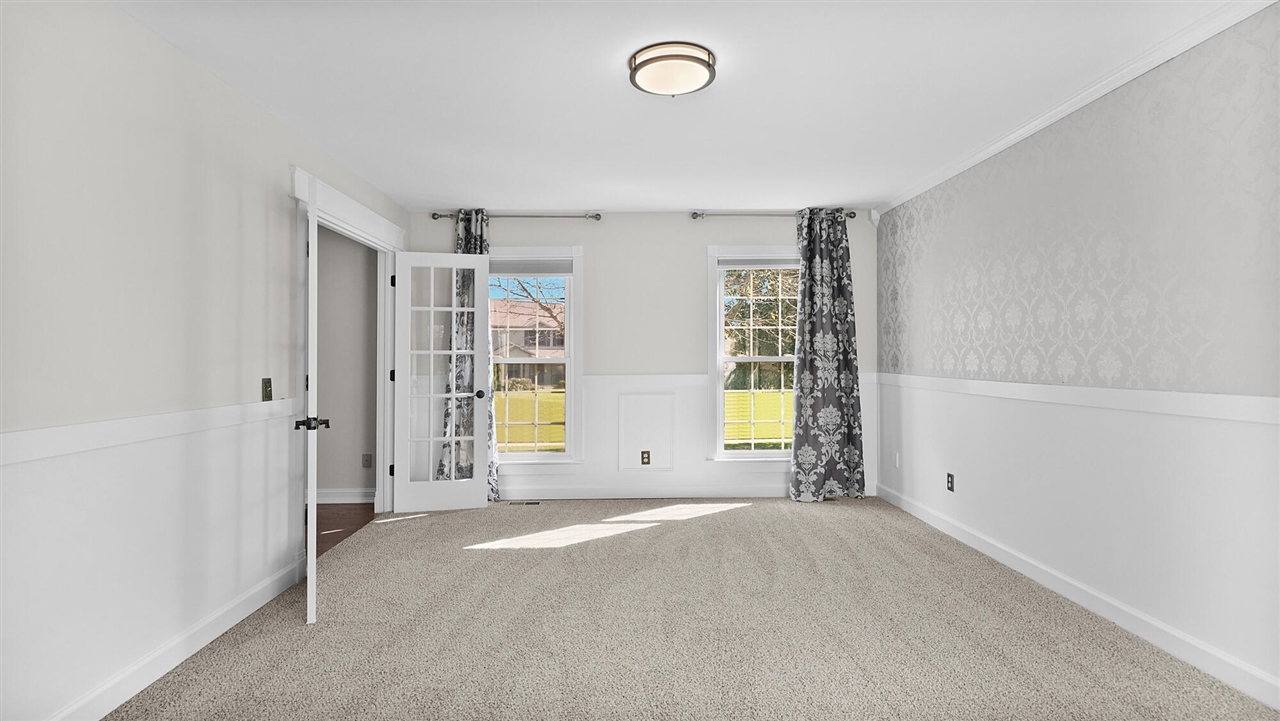 Photo 4 of Single family home for sale at 5427 N Silverstone Dr, Comstock Park, MI 49321 | MLS# 70562031 | Listing updated on 2026-10-06