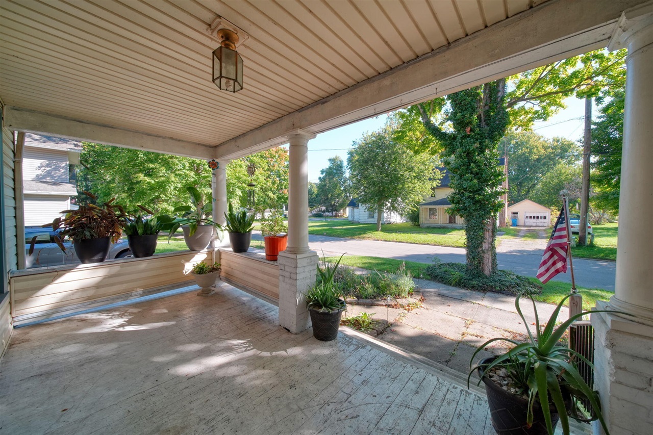 Photo 4 of Single family home for sale at 511 N Summit St, Morenci, MI 49256 | MLS# 70562039 | Listing updated on 2026-10-06