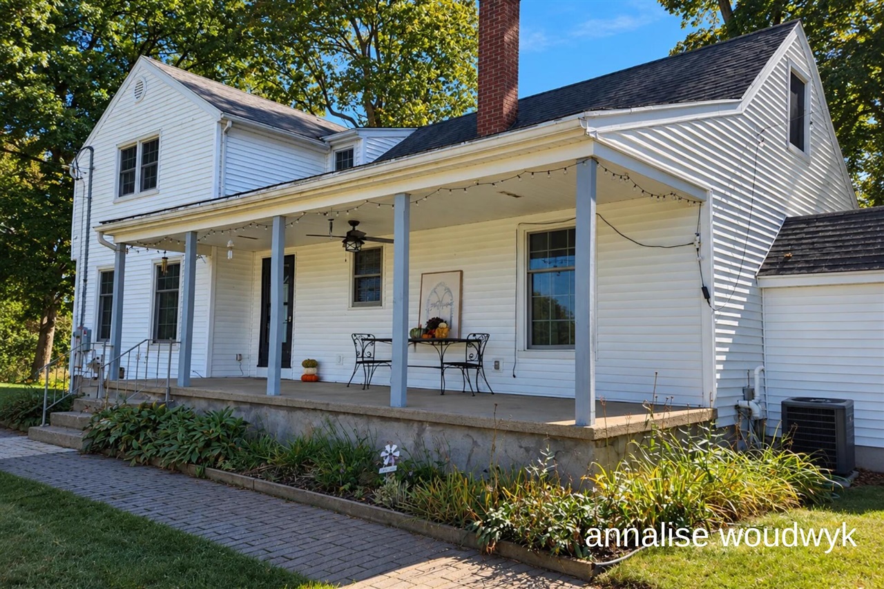 Photo 2 of Single family home for sale at 7579 100th Street, Caledonia, MI 49316 | MLS# 70562054 | Listing updated on 2026-10-07