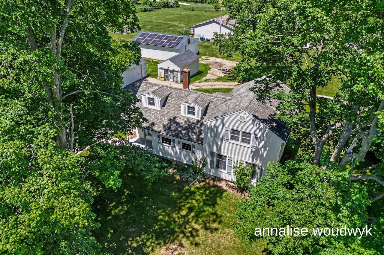 Photo 3 of Single family home for sale at 7579 100th Street, Caledonia, MI 49316 | MLS# 70562054 | Listing updated on 2026-10-07
