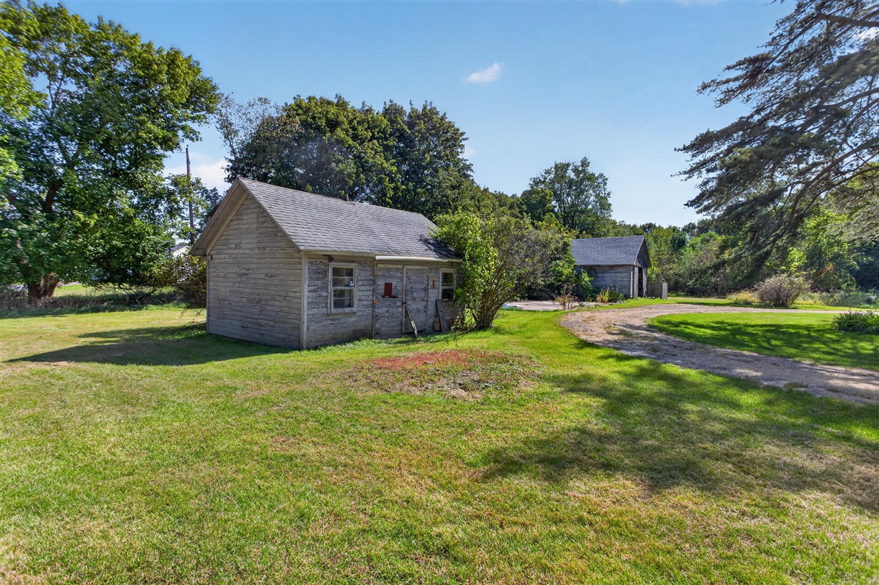 Single family home for sale at 5735 Kibby Rd, Jackson, MI 49201 | MLS# 70562175