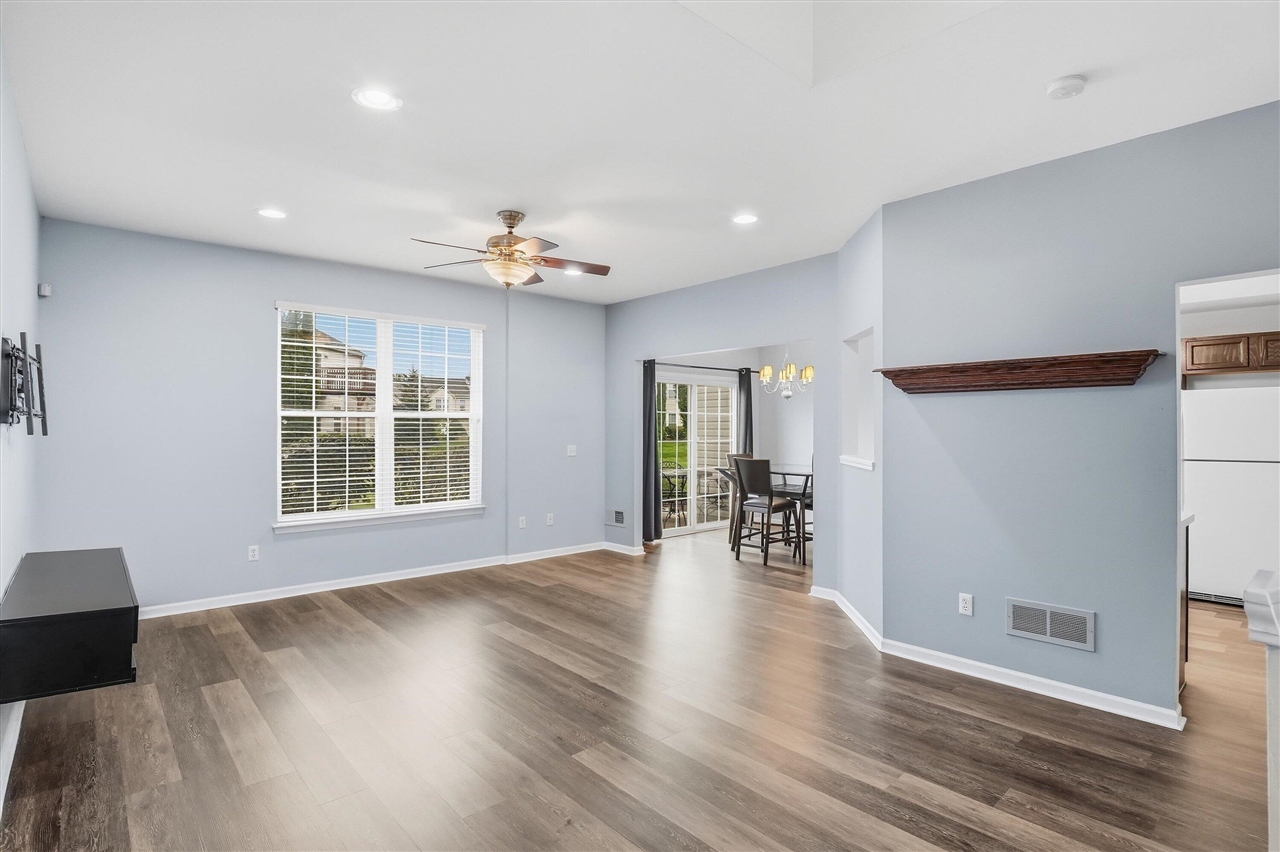 Photo 4 of Condo for sale at 26649 Kirkway Dr, Woodhaven, MI 48183 | MLS# 70562252 | Listing updated on 2026-10-03