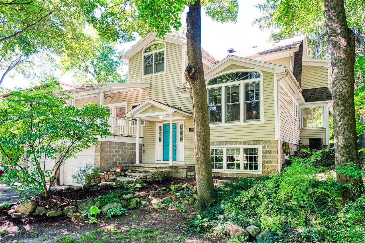 Photo 2 of Single family home for sale at 648 Sunset Ln, East Lansing, MI 48823 | MLS# 70562274 | Listing updated on 2026-10-05