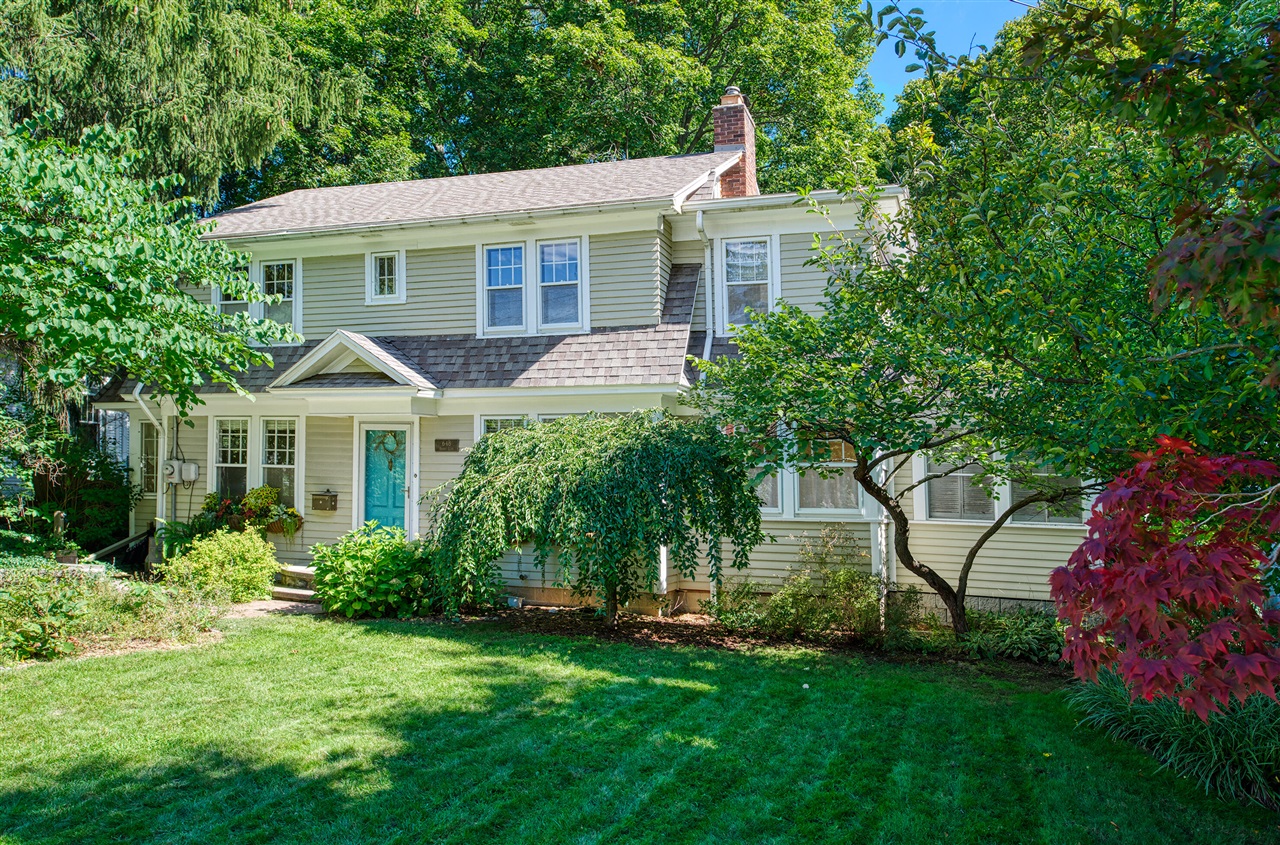 Photo 3 of Single family home for sale at 648 Sunset Ln, East Lansing, MI 48823 | MLS# 70562274 | Listing updated on 2026-10-05