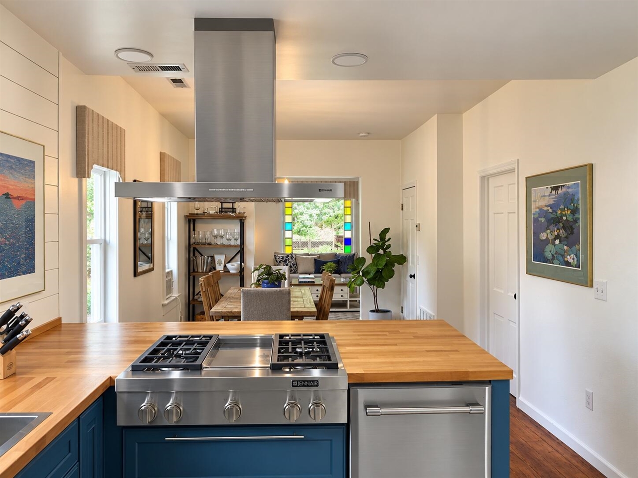 Listing Photo 4 - Condo for sale in building located at 411 & 413 Van Buren St, South Haven, MI 49090