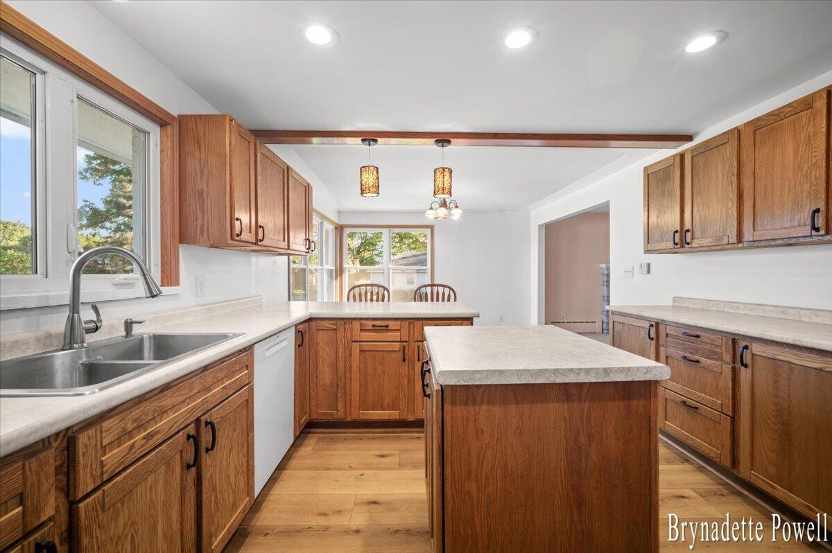 Photo 1 of Single family home for sale at 13464 Northland Dr, Cedar Springs, MI 49319 | MLS# 70562361 | Listing updated on 2026-10-05