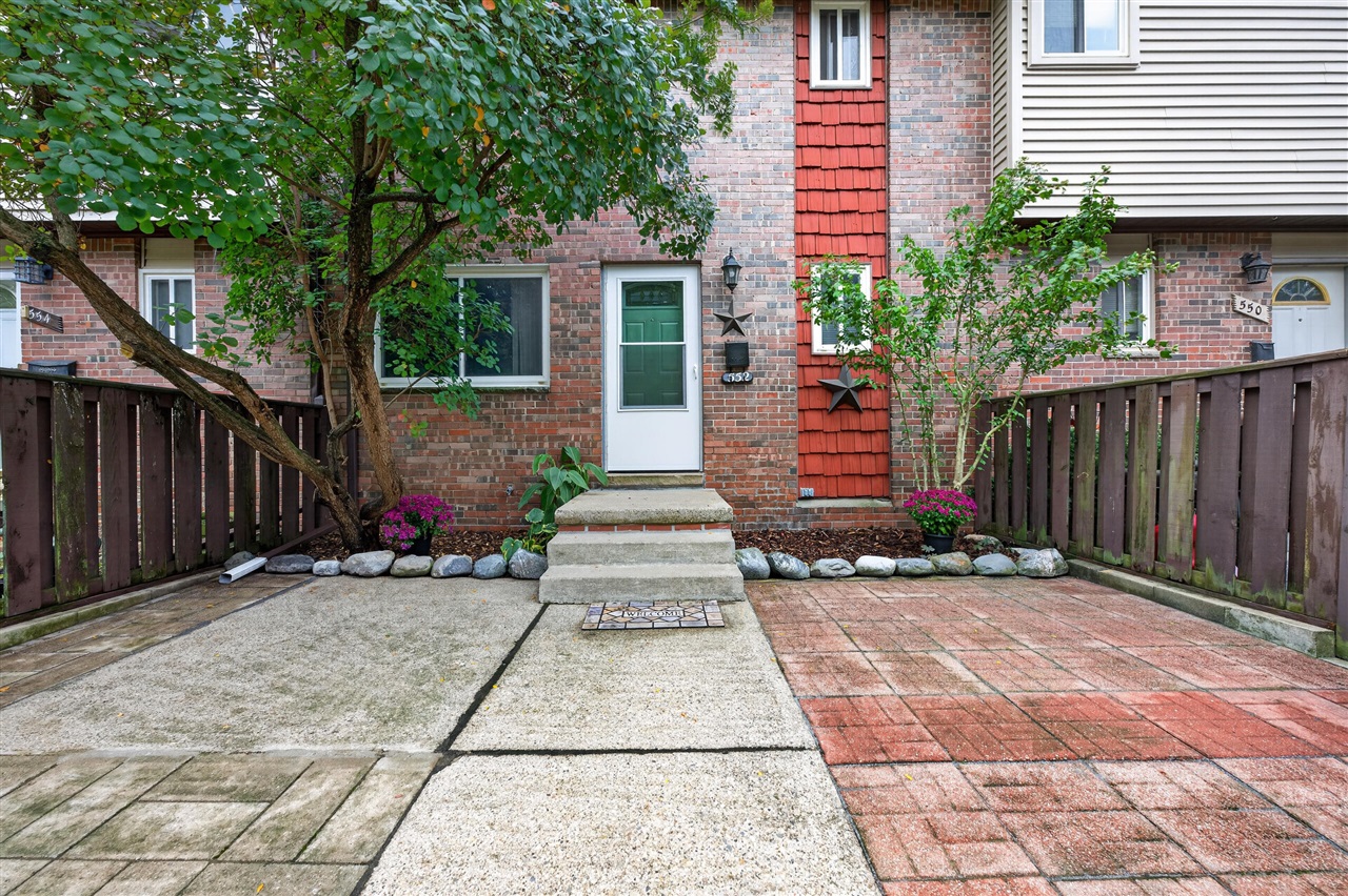 Photo 1 of Condo for sale at 552 Terrace Ln, Ypsilanti, MI 48198 | MLS# 70562373 | Listing updated on 2026-10-07