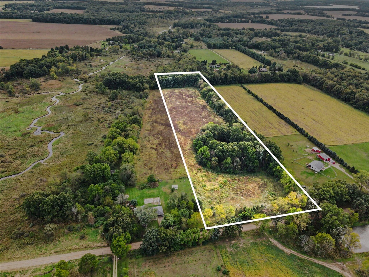 Photo 1 of Sale Pending at E Y Ave, Vicksburg, MI 49097 | MLS# 70562383 | Listing updated on 2026-10-05