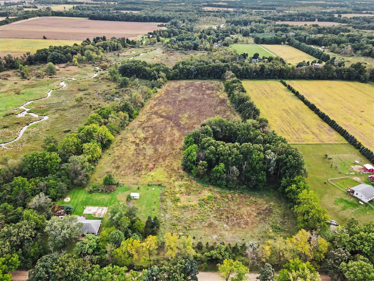 Photo 3 of Sale Pending at E Y Ave, Vicksburg, MI 49097 | MLS# 70562383 | Listing updated on 2026-10-05