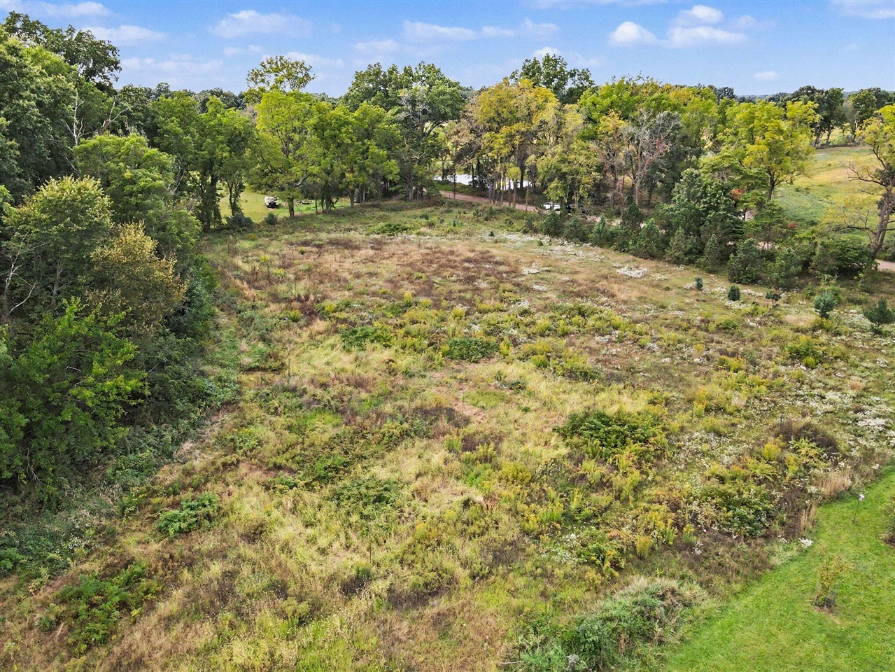 Photo 3 of Sale Pending at E Y Ave, Vicksburg, MI 49097 | MLS# 70562383 | Listing updated on 2026-10-05