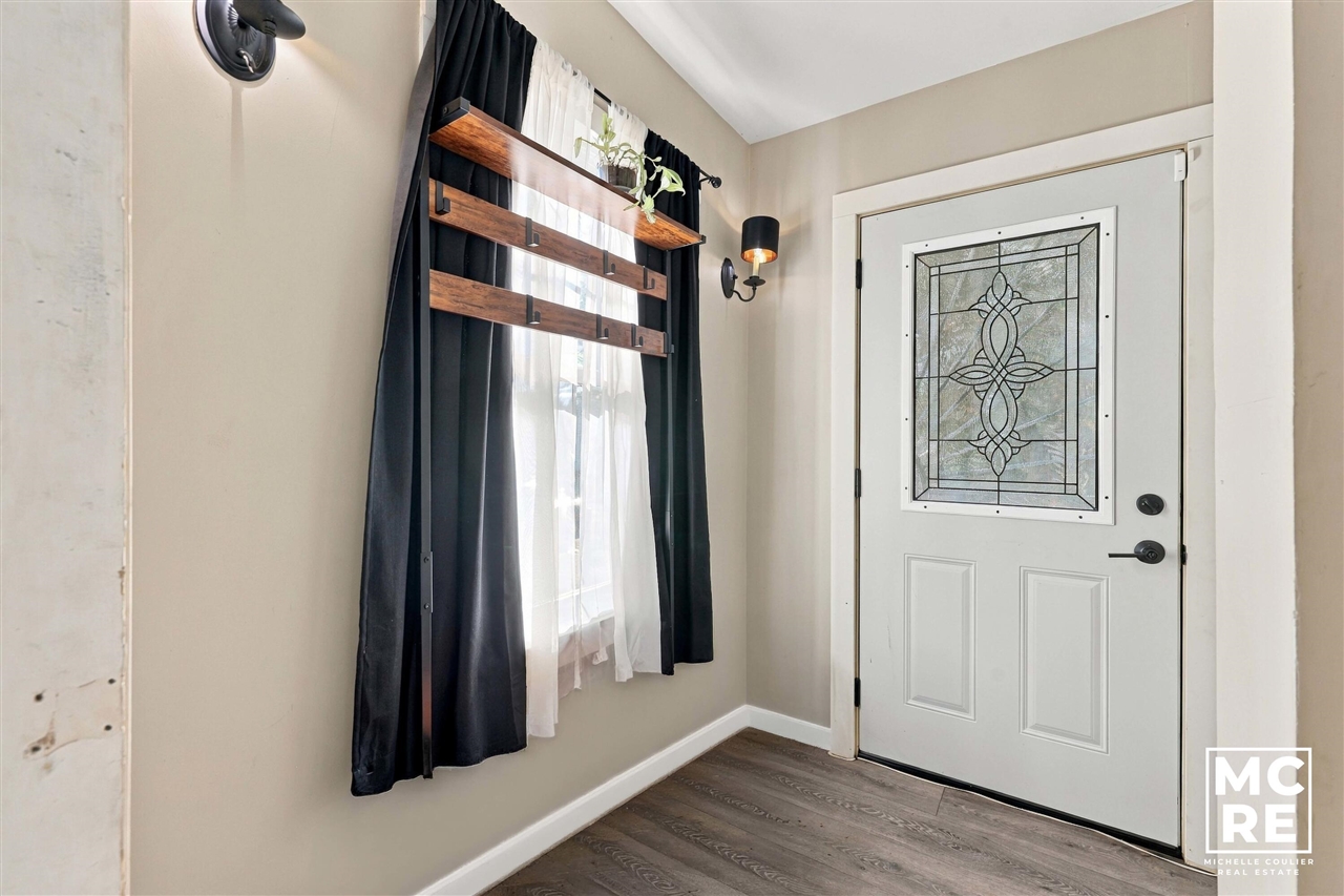 Photo 3 of Single family home for sale at 1820 Coit Ave, Grand Rapids, MI 49505 | MLS# 70562403 | Listing updated on 2026-10-05