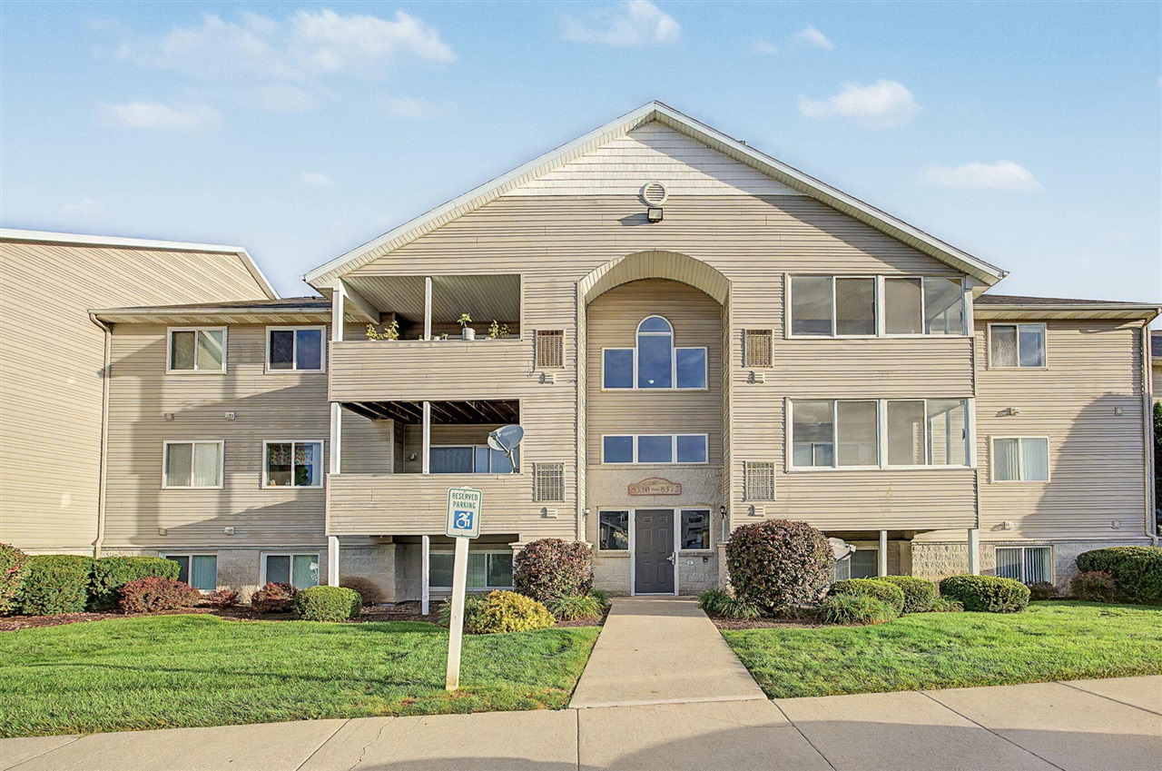 Photo 1 of Condo for sale at 8364 N Jasonville Ct, Caledonia, MI 49316 | MLS# 70562446 | Listing updated on 2026-10-05