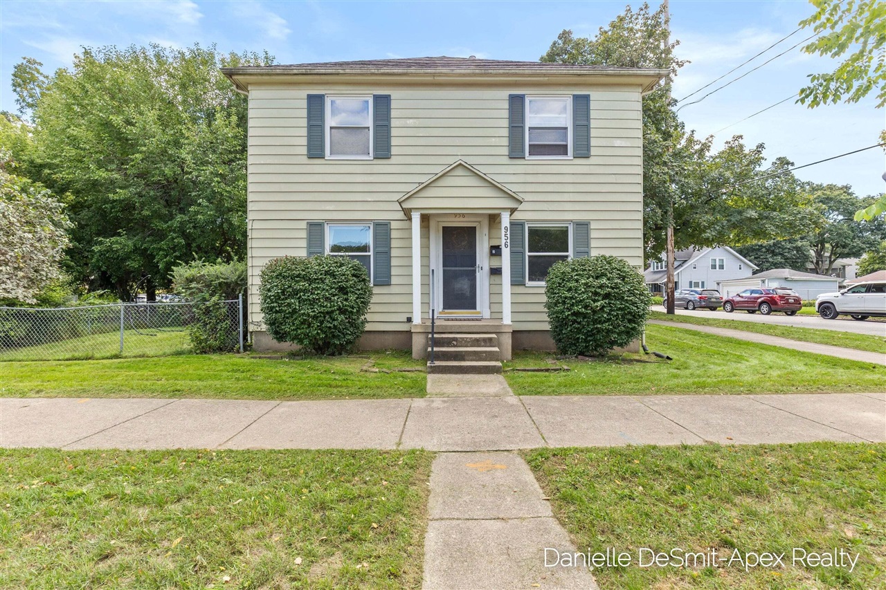 Photo 1 of Multi family home for sale at 956 Hovey St, Grand Rapids, MI 49504 | MLS# 70562509 | Listing updated on 2026-10-05