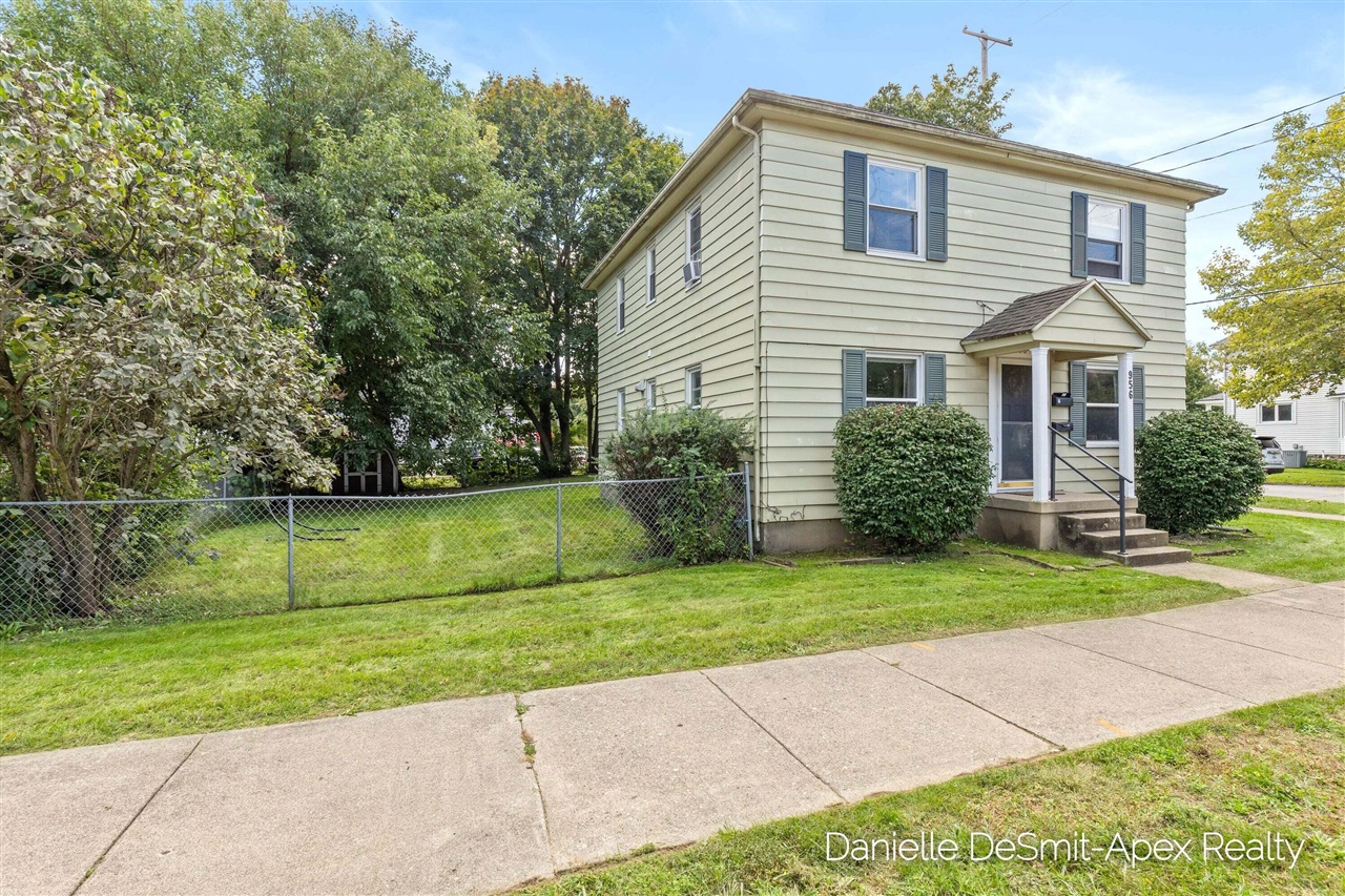 Photo 2 of Multi family home for sale at 956 Hovey St, Grand Rapids, MI 49504 | MLS# 70562509 | Listing updated on 2026-10-05