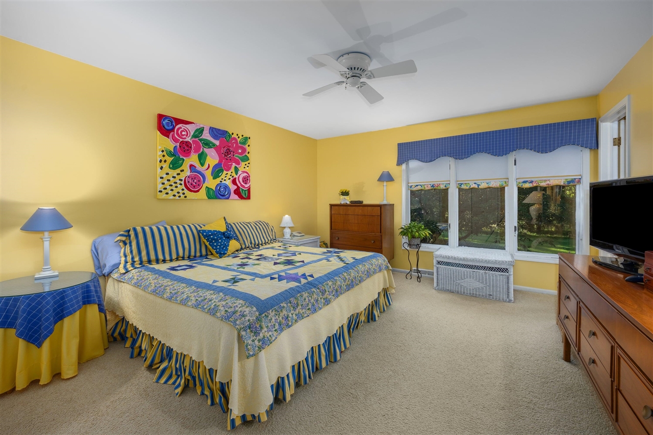 Photo 3 of Condo for sale at 5126 S Quail Crst Dr, Grand Rapids, MI 49546 | MLS# 70562584 | Listing updated on 2026-10-08
