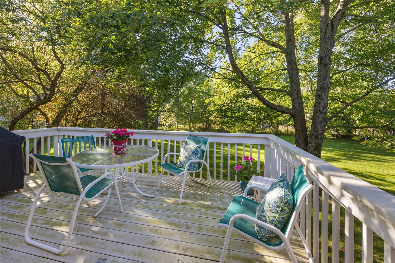 Photo 4 of Condo for sale at 5126 S Quail Crst Dr, Grand Rapids, MI 49546 | MLS# 70562584 | Listing updated on 2026-10-08