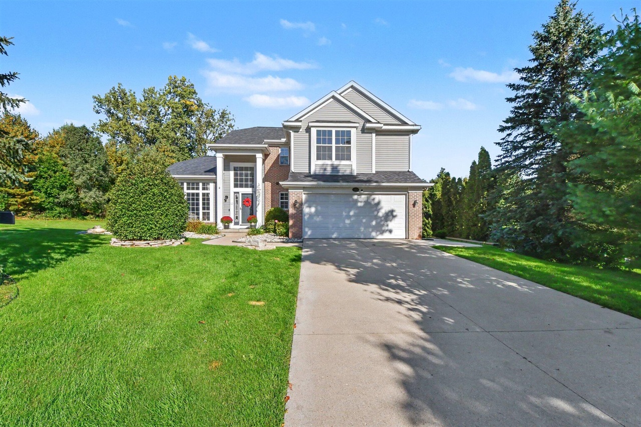 Photo 1 of Single family home for sale at 3583 Arbor Chase Ct, Grand Rapids, MI 49525 | MLS# 70562777 | Listing updated on 2026-10-07