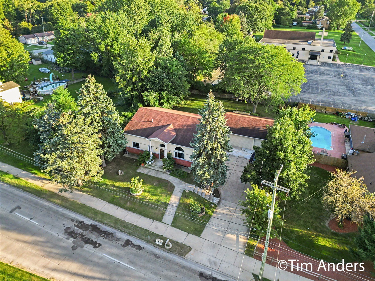 Single family home for sale at 1240 44th Street, Grand Rapids, MI 49508 | MLS# 70562798