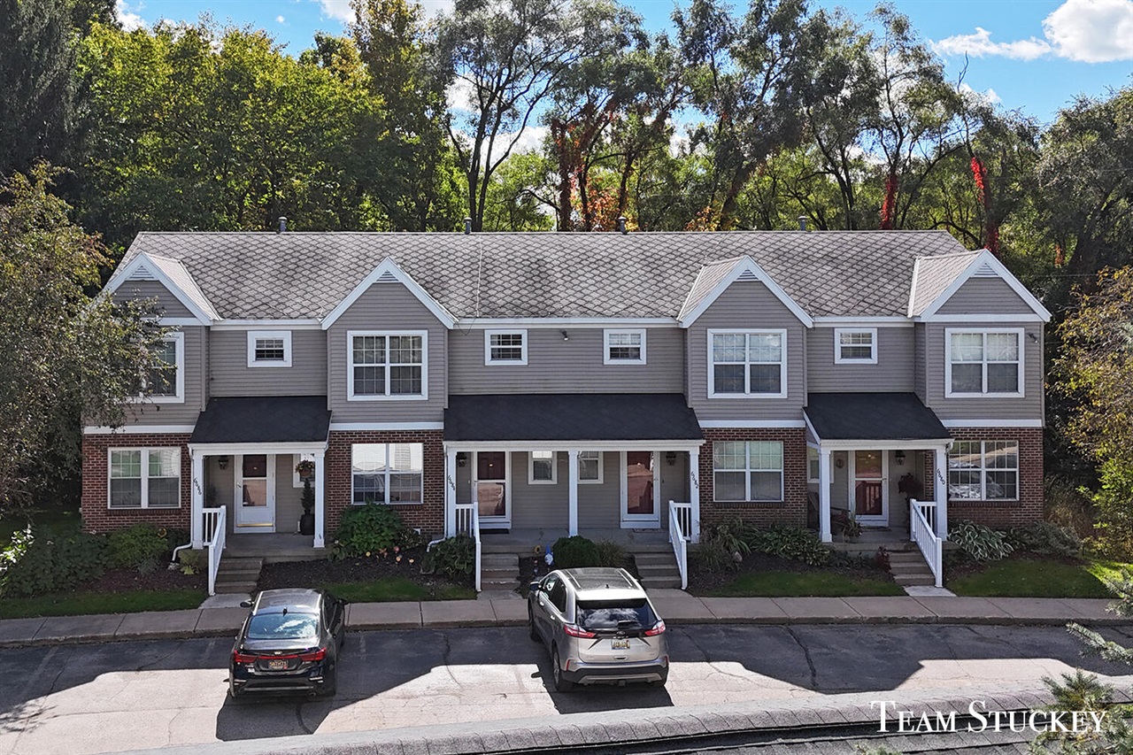 Photo 2 of Condo for sale at 6680 Northland Dr #1, Rockford, MI 49341 | MLS# 70562829 | Listing updated on 2026-10-06