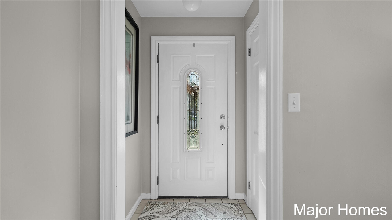 Photo 4 of Single family home for sale at 1015 Alger St, Grand Rapids, MI 49507 | MLS# 70563048 | Listing updated on 2026-10-08