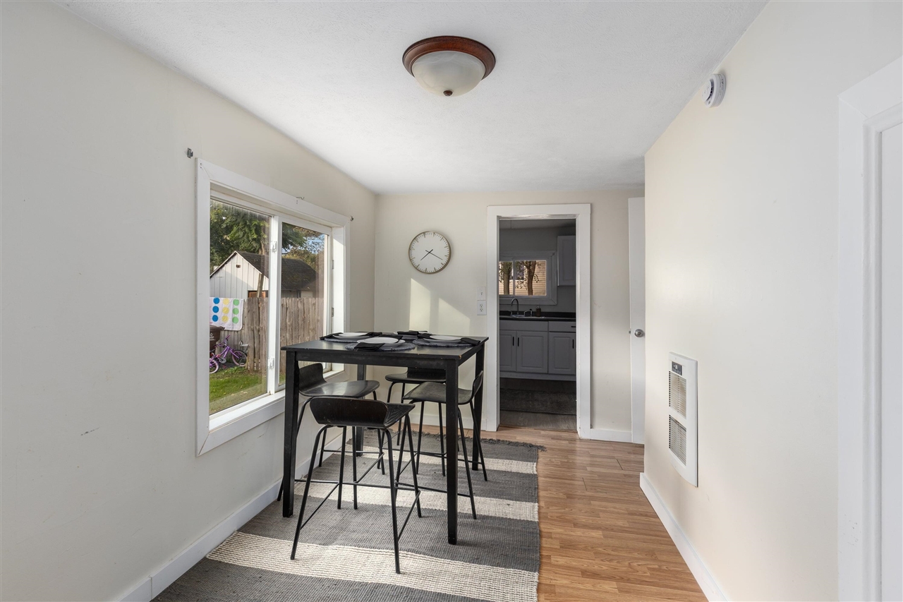 Photo 4 of Single family home for sale at 11921 Roxbury Dr, Sparta, MI 49345 | MLS# 70563124 | Listing updated on 2026-10-08