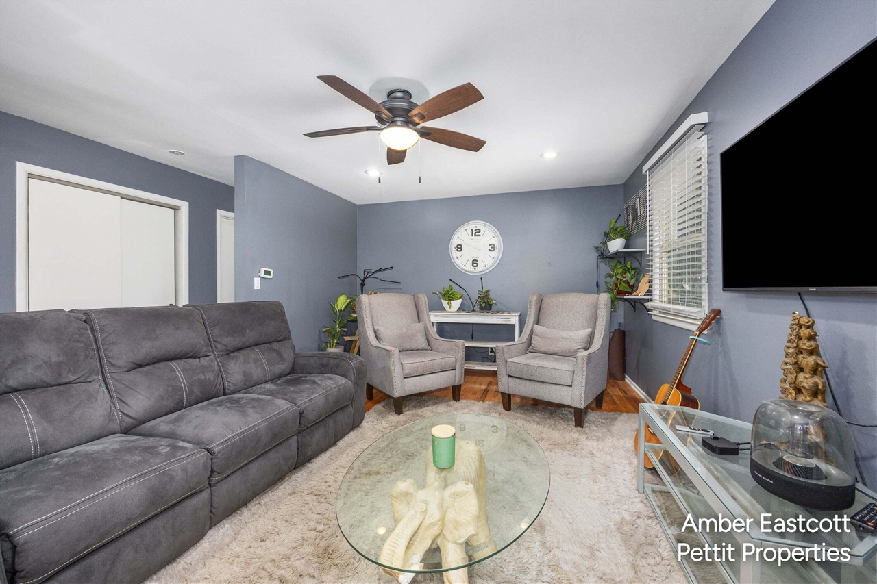 Photo 3 of Single family home for sale at 1305 Ball Ave, Grand Rapids, MI 49505 | MLS# 70563213 | Listing updated on 2026-10-08
