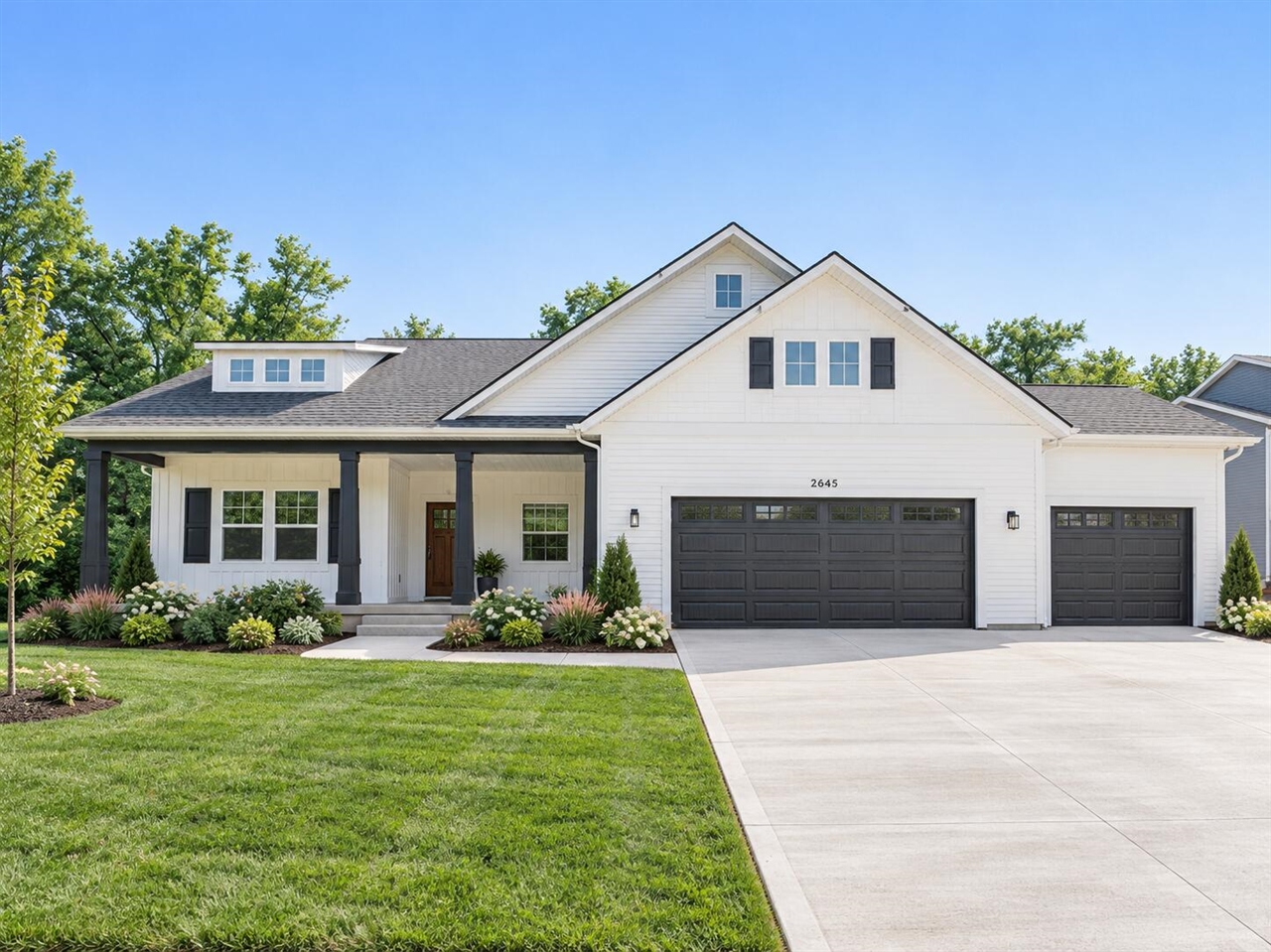 Photo 2 of Single family home for sale at 4199 3 Mile Rd, Grand Rapids, MI 49525 | MLS# 70563283 | Listing updated on 2026-10-08