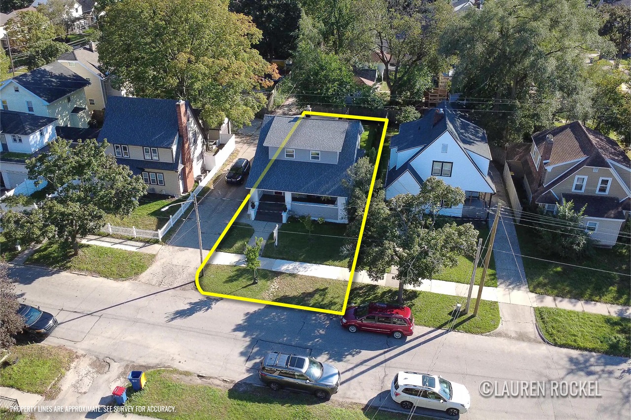 Photo 3 of Single family home for sale at 1242 Fisk Rd, Grand Rapids, MI 49506 | MLS# 70563366 | Listing updated on 2026-10-08