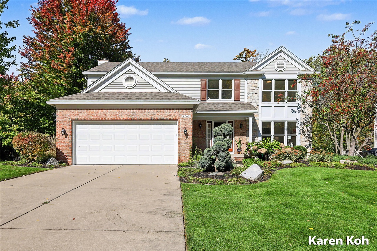 Photo 2 of Single family home for sale at 4561 Woodcreek Dr, Grand Rapids, MI 49546 | MLS# 70563478 | Listing updated on 2026-10-09