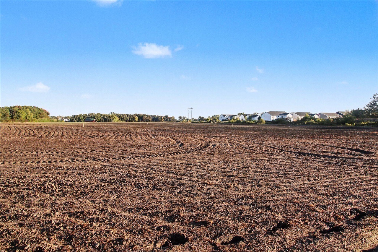 Photo 3 of Land for sale at 5529 Pierce St, Allendale, MI 49401 | MLS# 70564012 | Listing updated on 2026-10-14