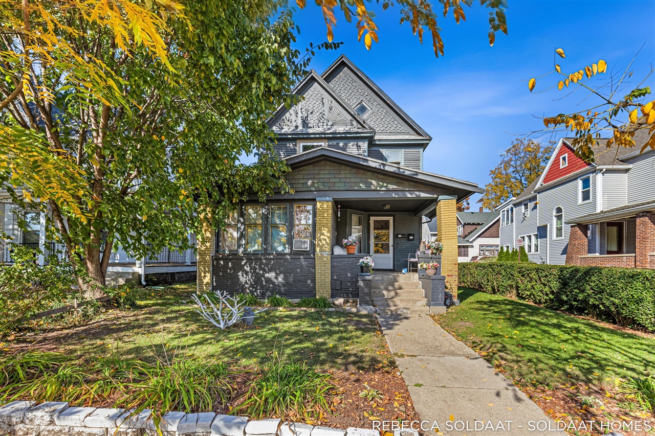 Multi family home for sale at 1057 Bridge St, Grand Rapids, MI 49504 | MLS# 70564361