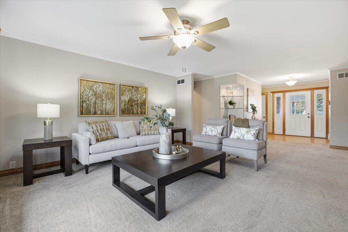 Photo 3 of Single family home for sale at 36571 Gardner St, Livonia, MI 48152 | MLS# 70564892 | Listing updated on 2026-10-18