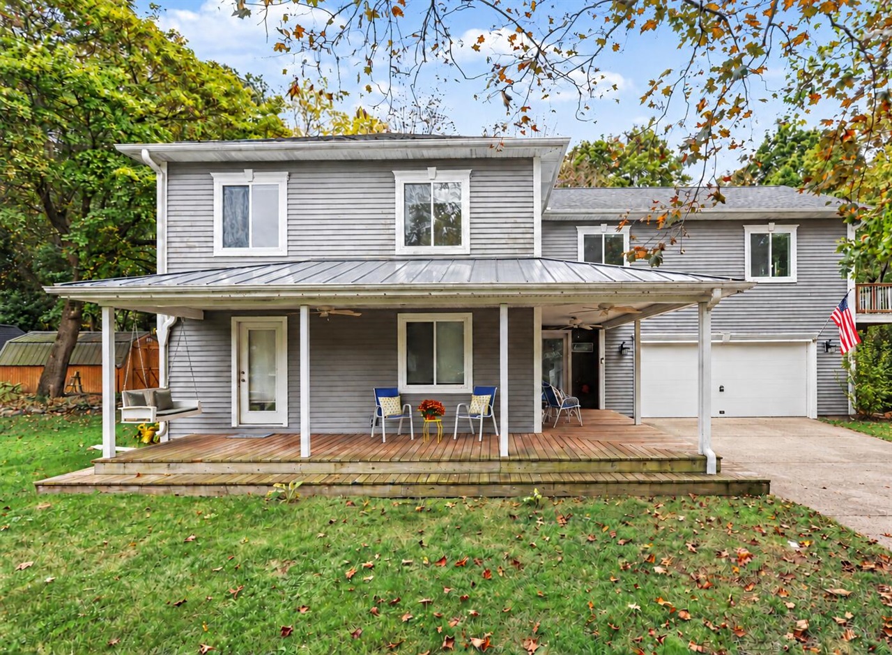 Photo 1 of Single family home for sale at 3808 Heights Dr, Hickory Corners, MI 49060 | MLS# 70565033 | Listing updated on 2026-10-20