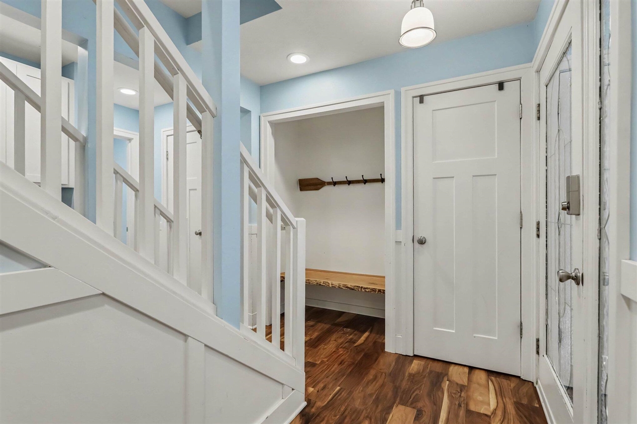 Photo 3 of Single family home for sale at 3808 Heights Dr, Hickory Corners, MI 49060 | MLS# 70565033 | Listing updated on 2026-10-20