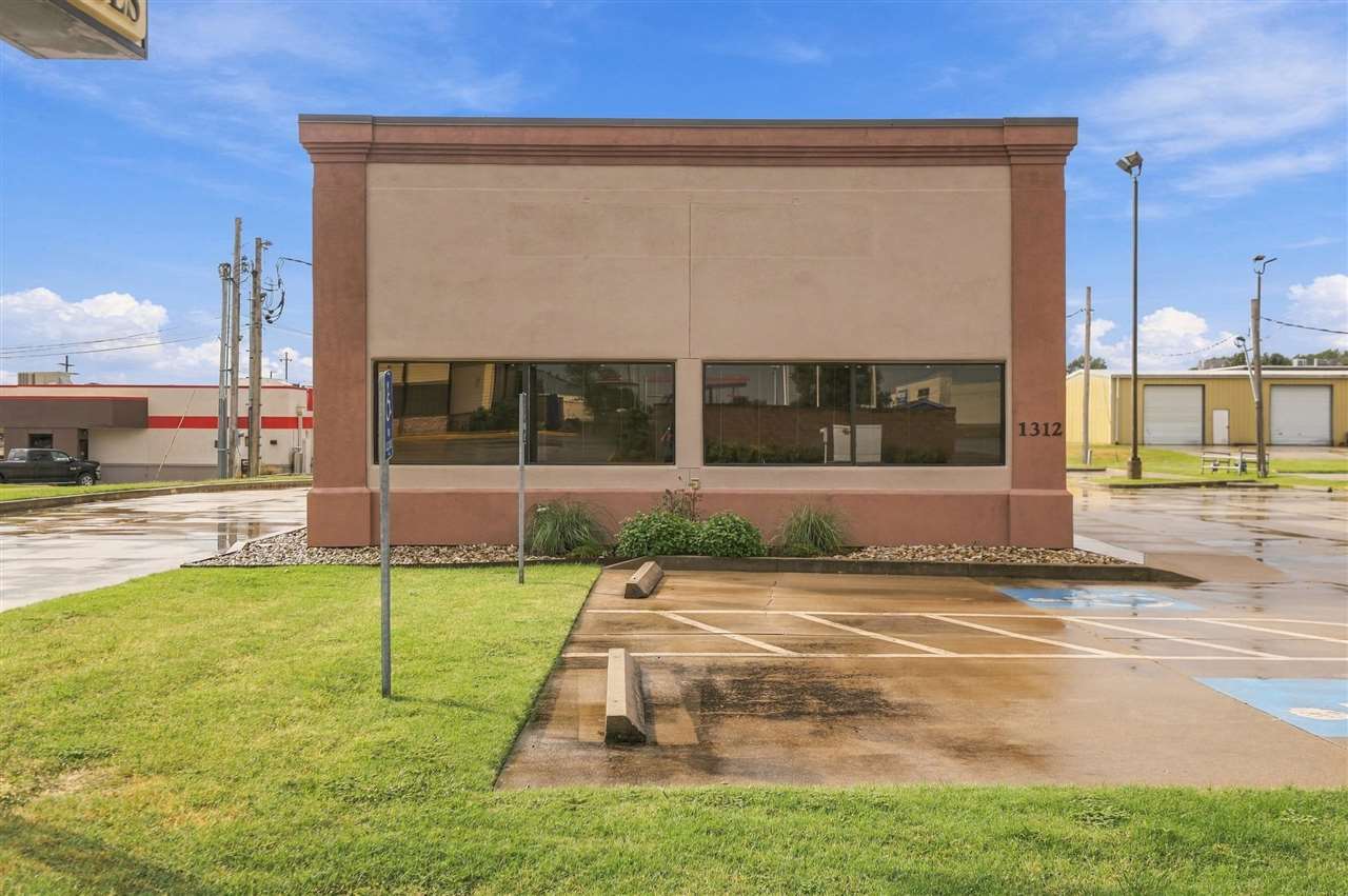 1312 Princeton Ave, Ponca City, OK 74601