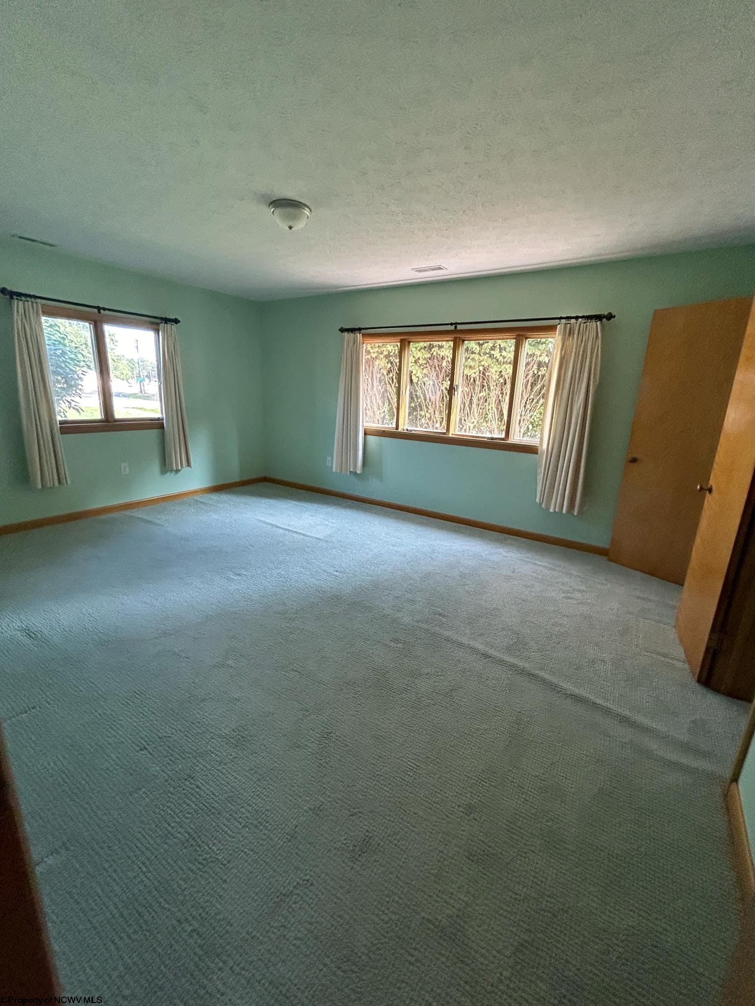 Gallery Image 19