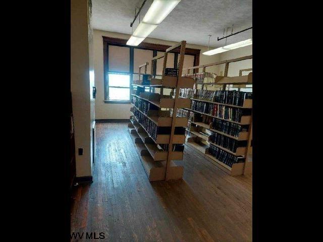 Gallery Image 15