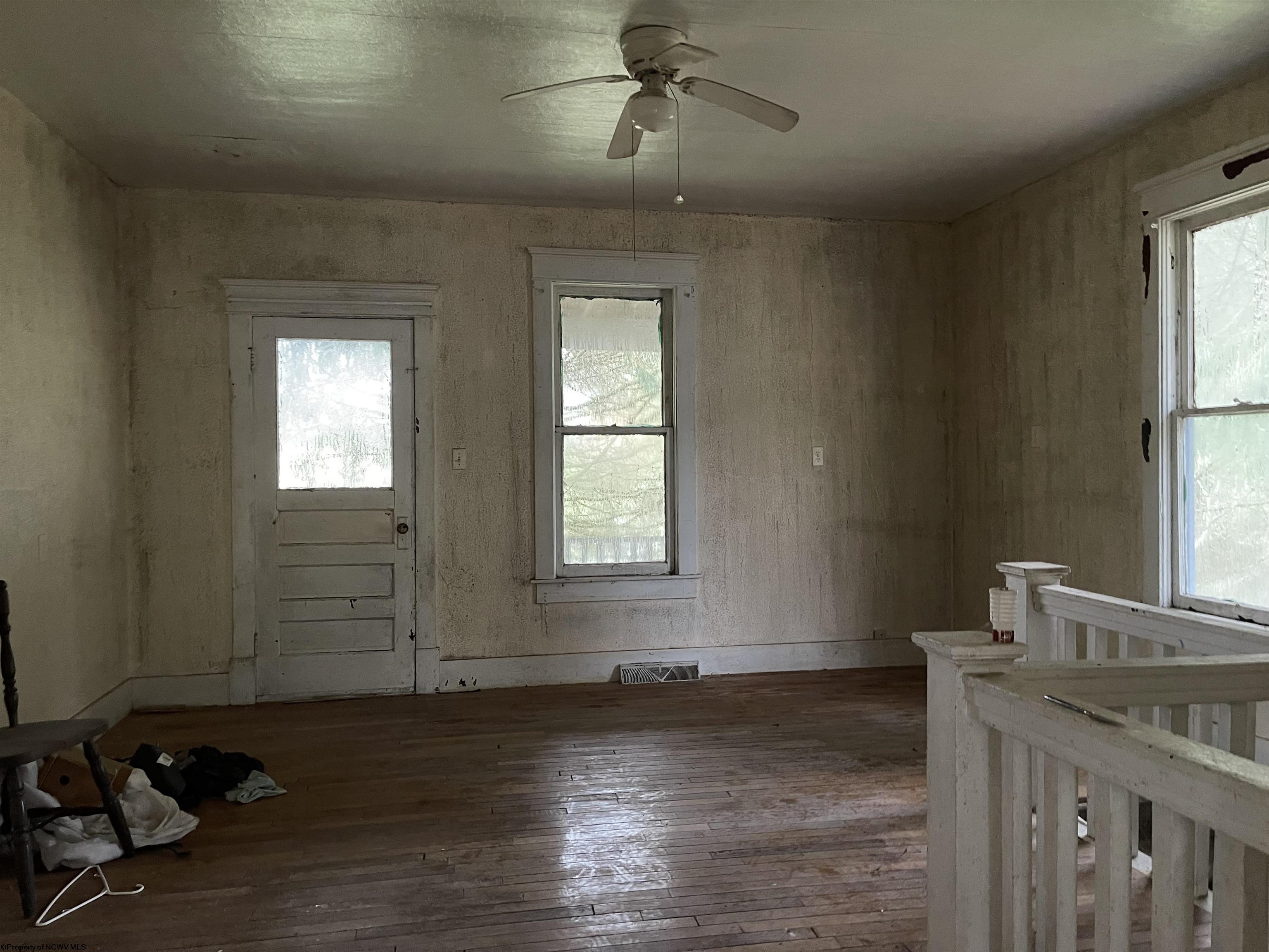 Gallery Image 19