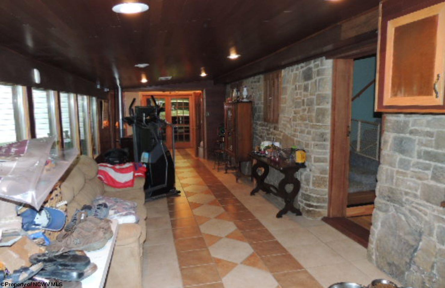 Gallery Image 19