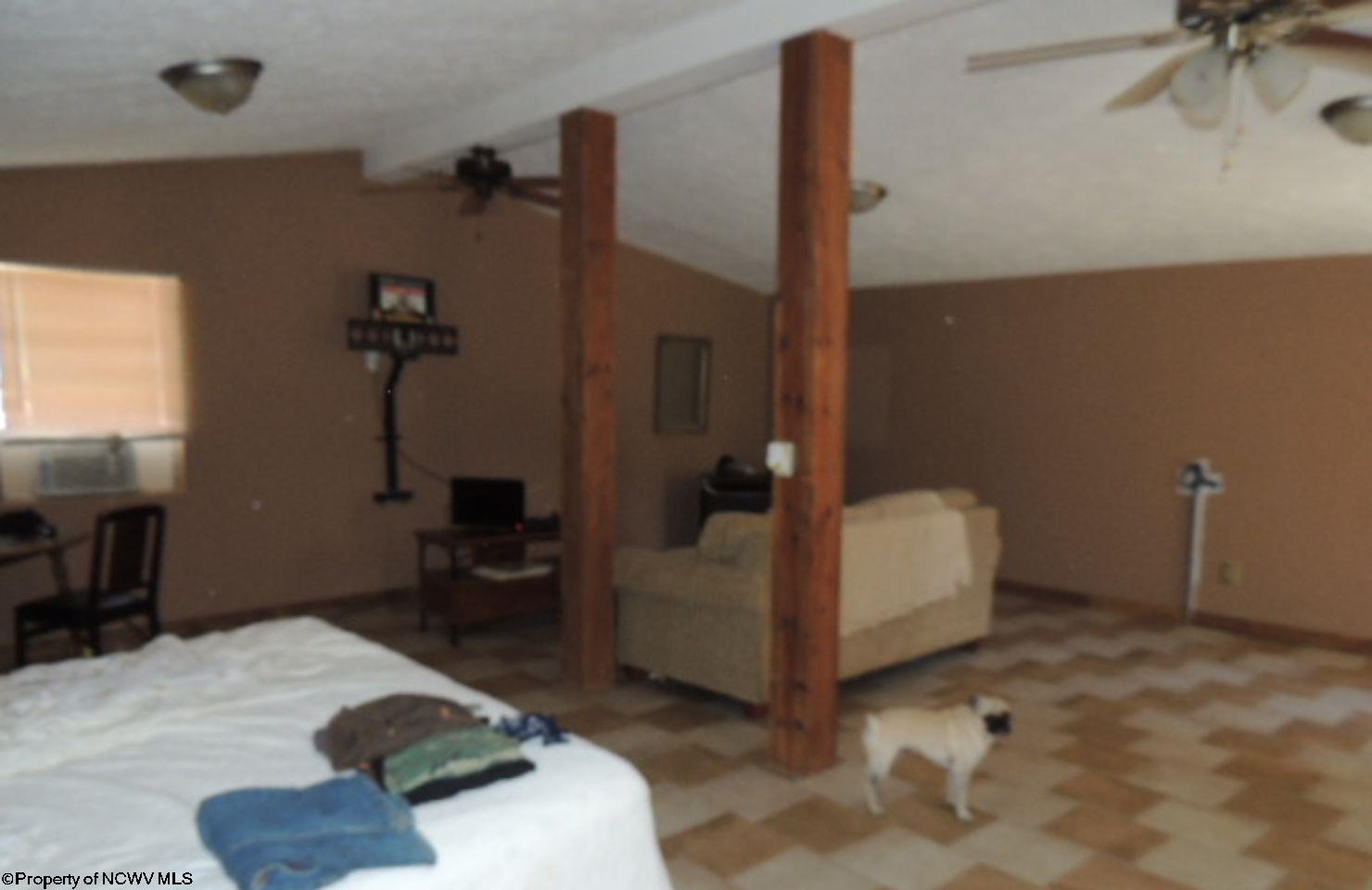 Gallery Image 30