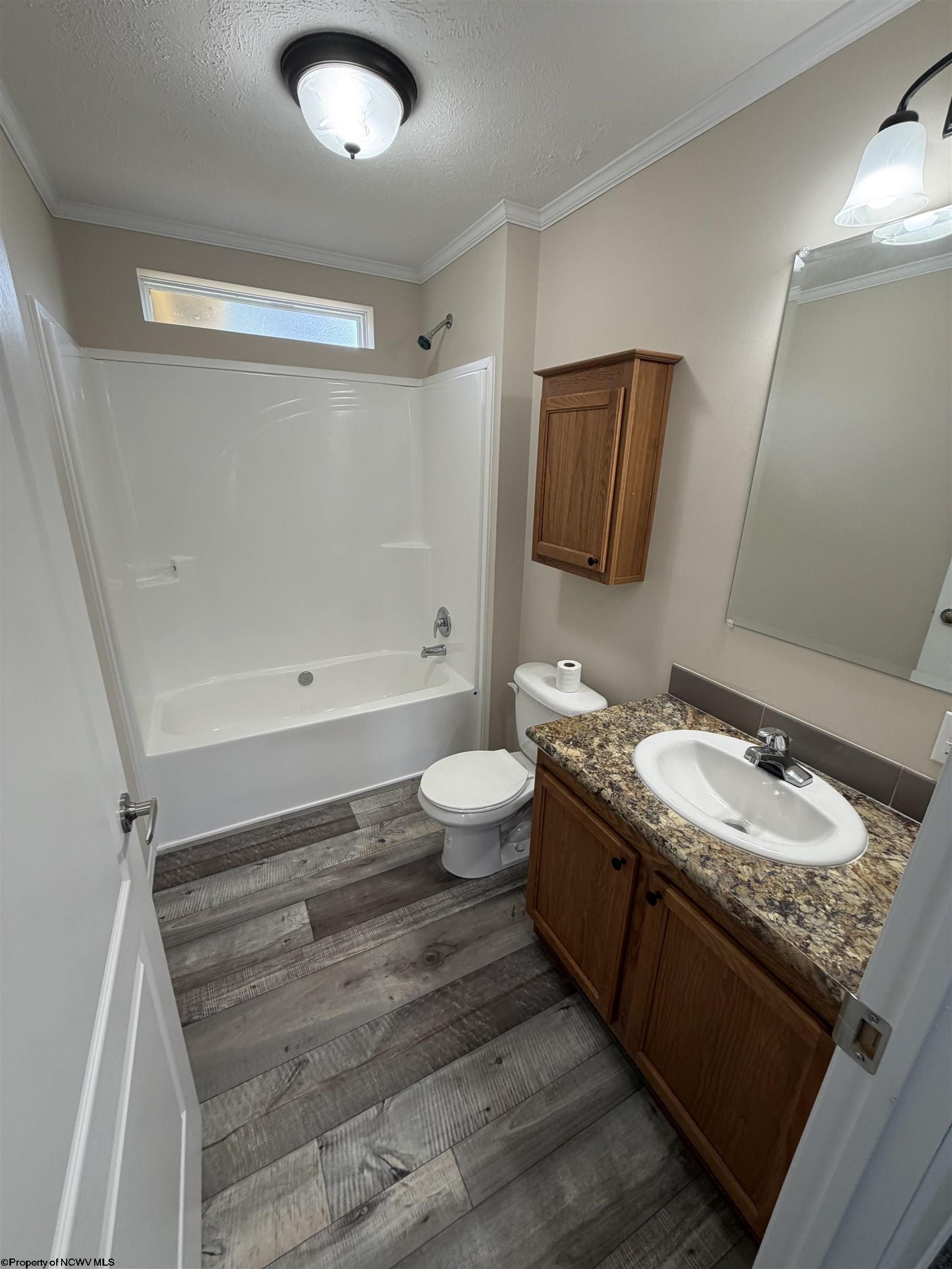 Gallery Image 17