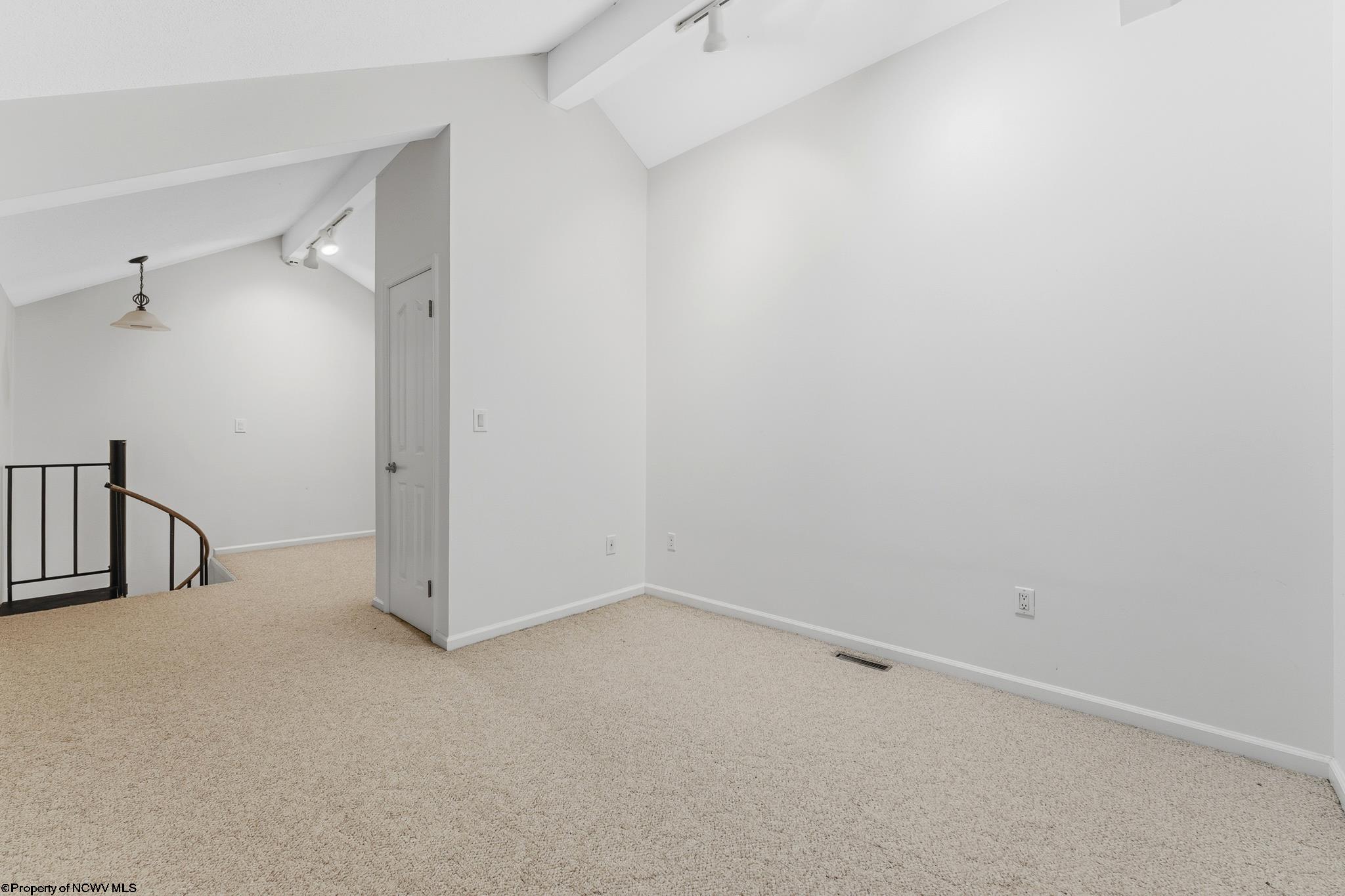 Gallery Image 20