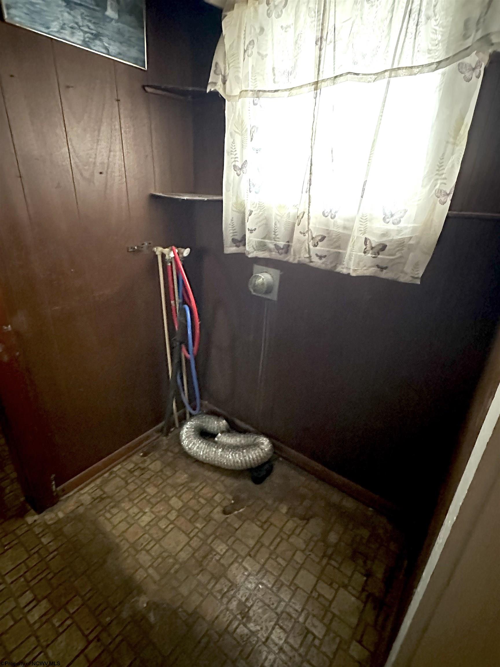 Gallery Image 18