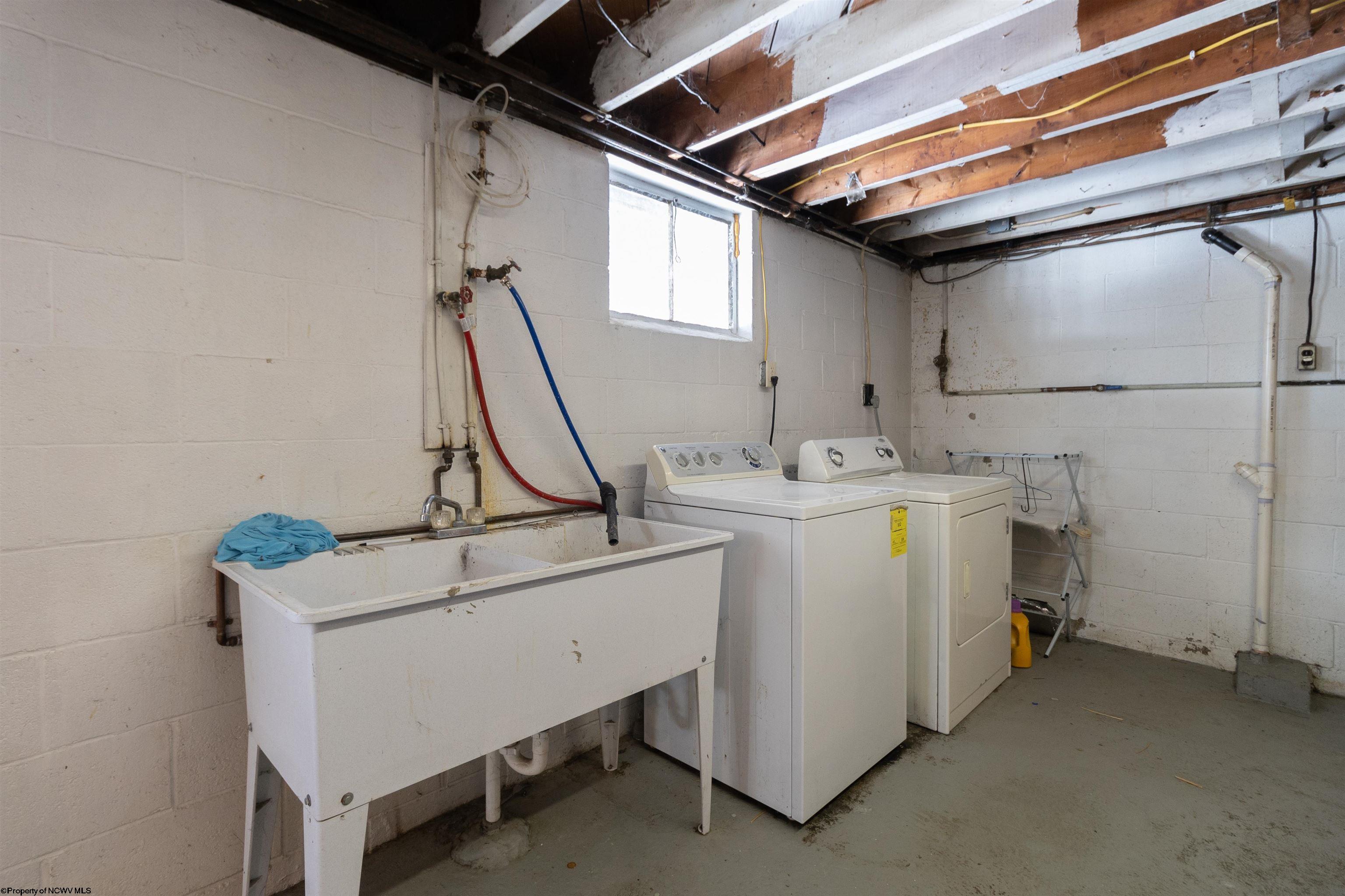Gallery Image 17