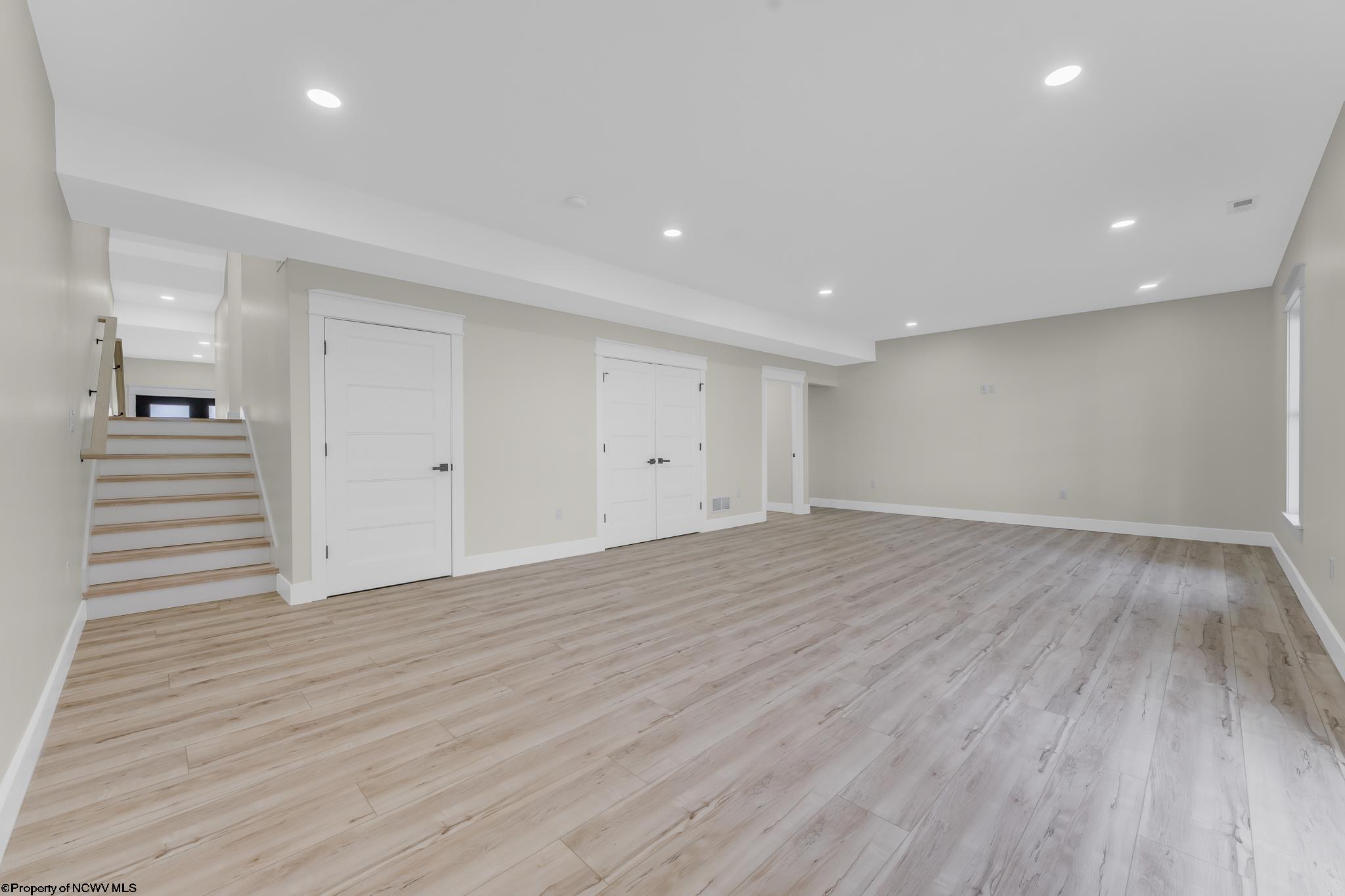 Gallery Image 38