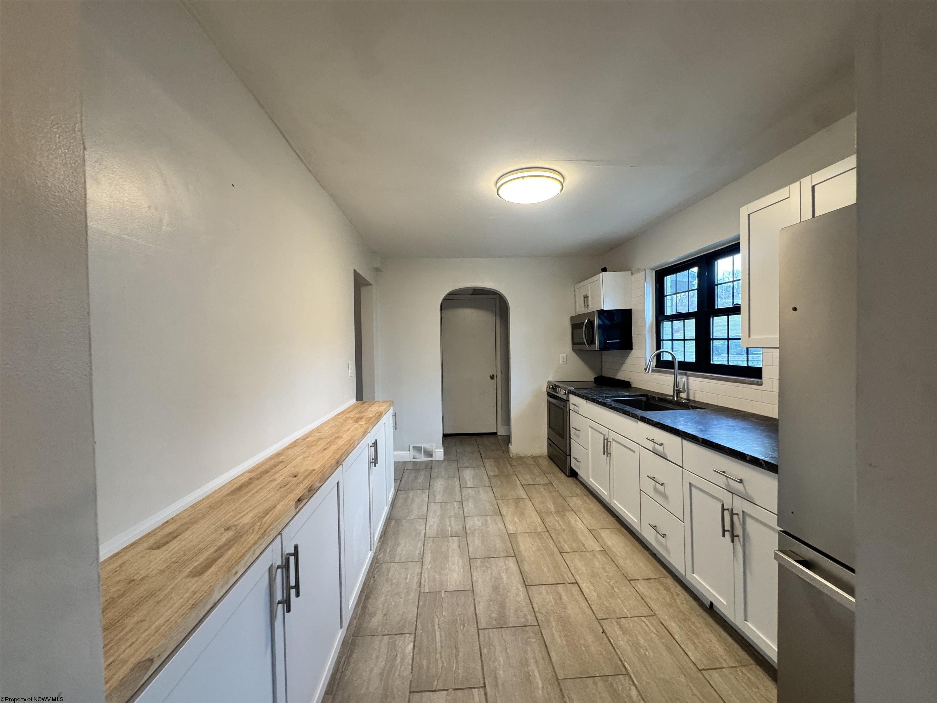 Gallery Image 13